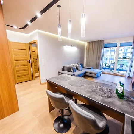 Euro Riverside Luxury 2 Apartament *
